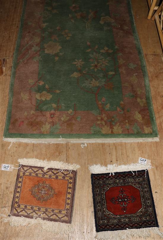 Chinese rug & 2 prayer mats